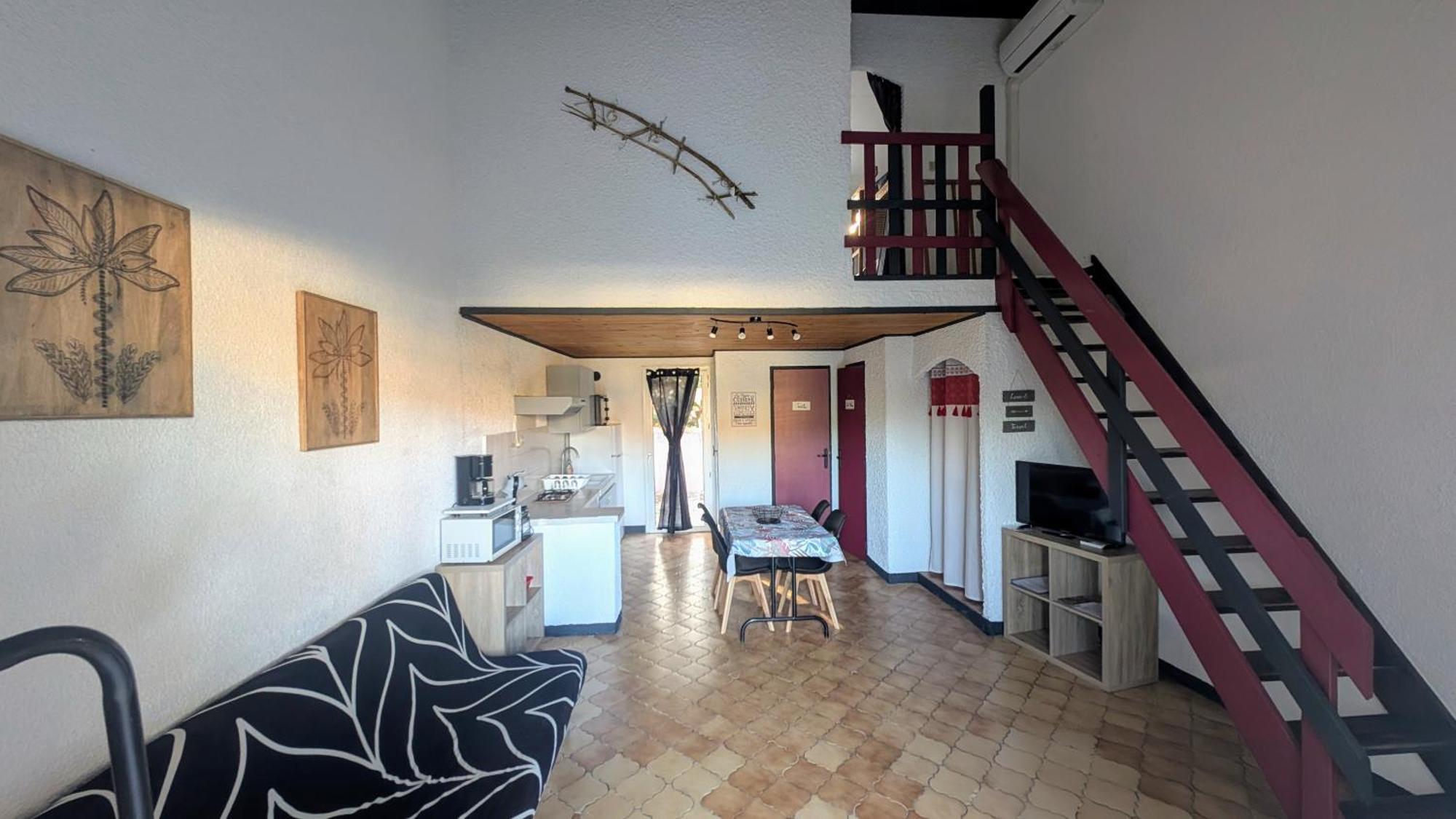 Gite La Capelle Roquefort Des Corbieres Sigean Narbonne Aude Exterior photo