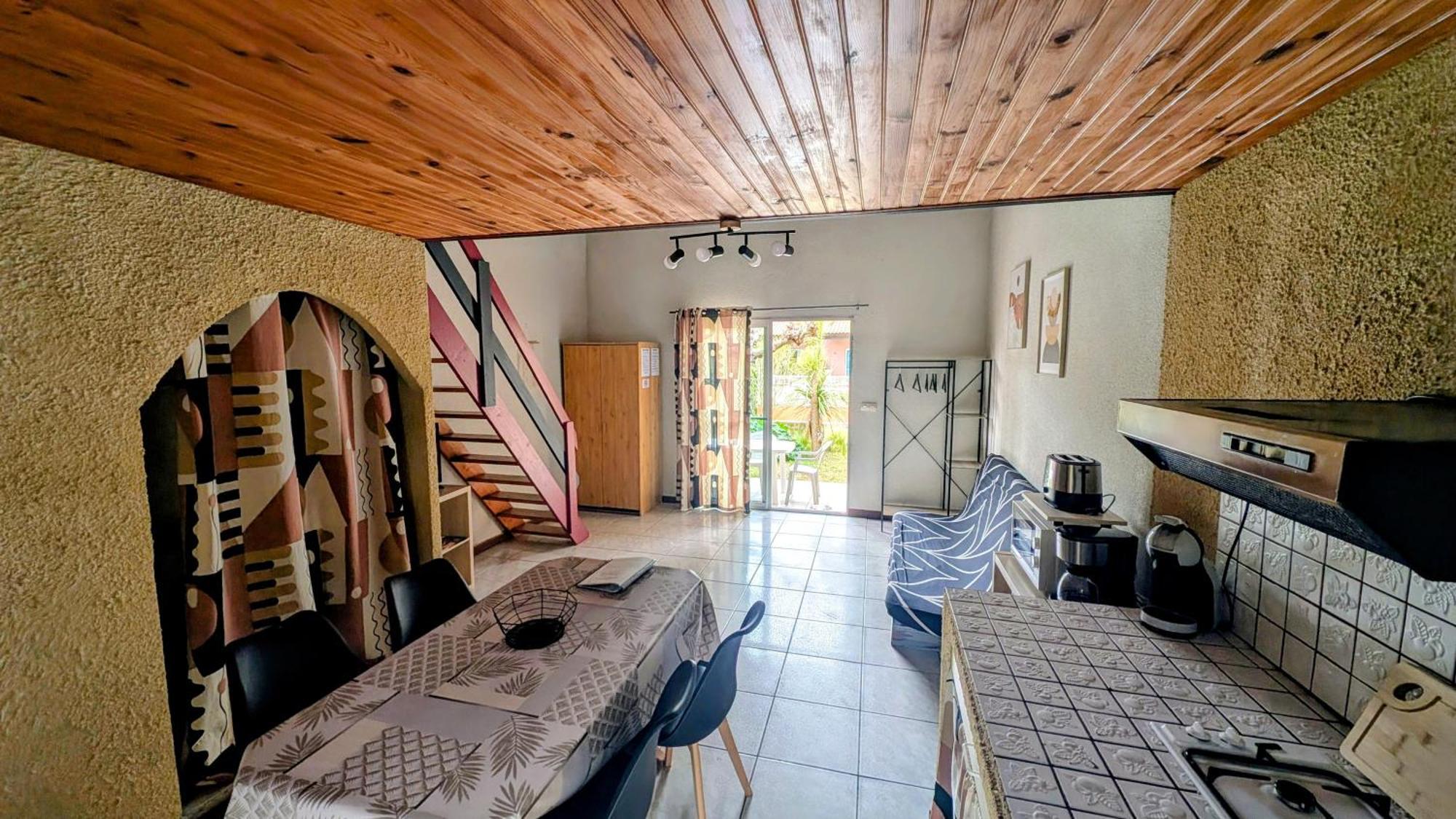 Gite La Capelle Roquefort Des Corbieres Sigean Narbonne Aude Room photo